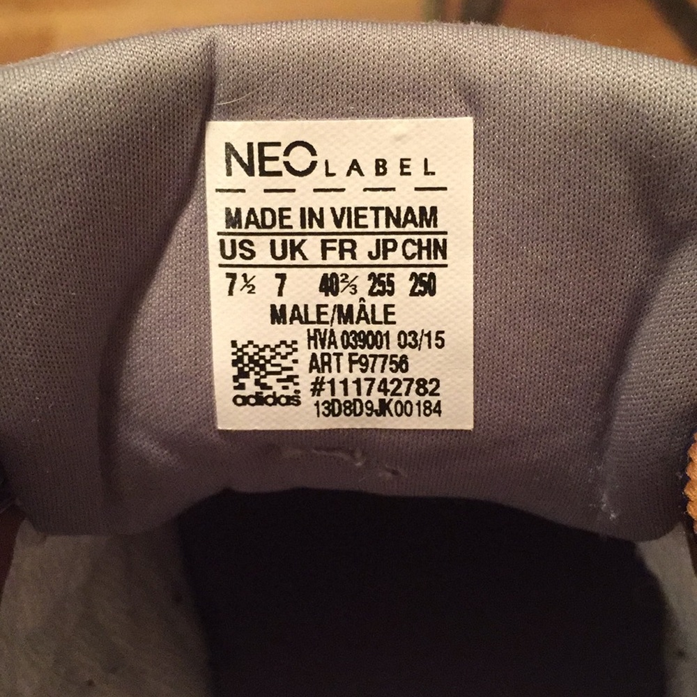 Adidas Neo athleisure shoes - Picture 4 of 8